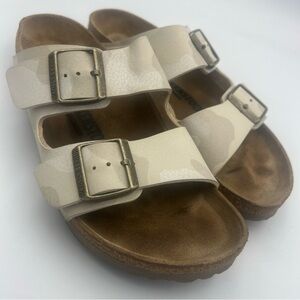Birkenstock Sandals Womens Size EU39 US 8- 8.5 Slide Birko-Flor Desert Color